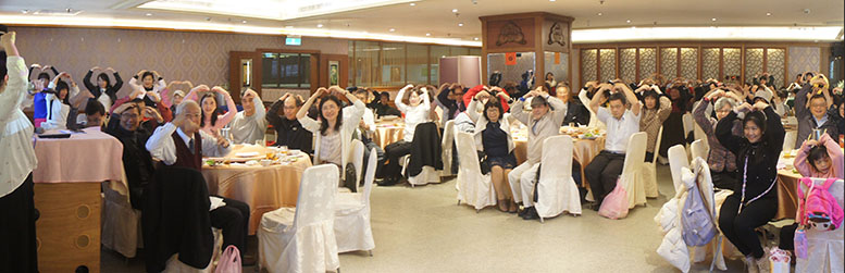 2025年馨生人關懷餐會全體合影